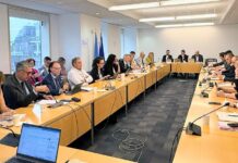 L’alcalde de Badalona proposa en una reunió amb representants de l’ambaixada de la UE davant les Nacions Unides que l’habitatge ocupi un lloc central en l’agenda internacional posterior al 2030